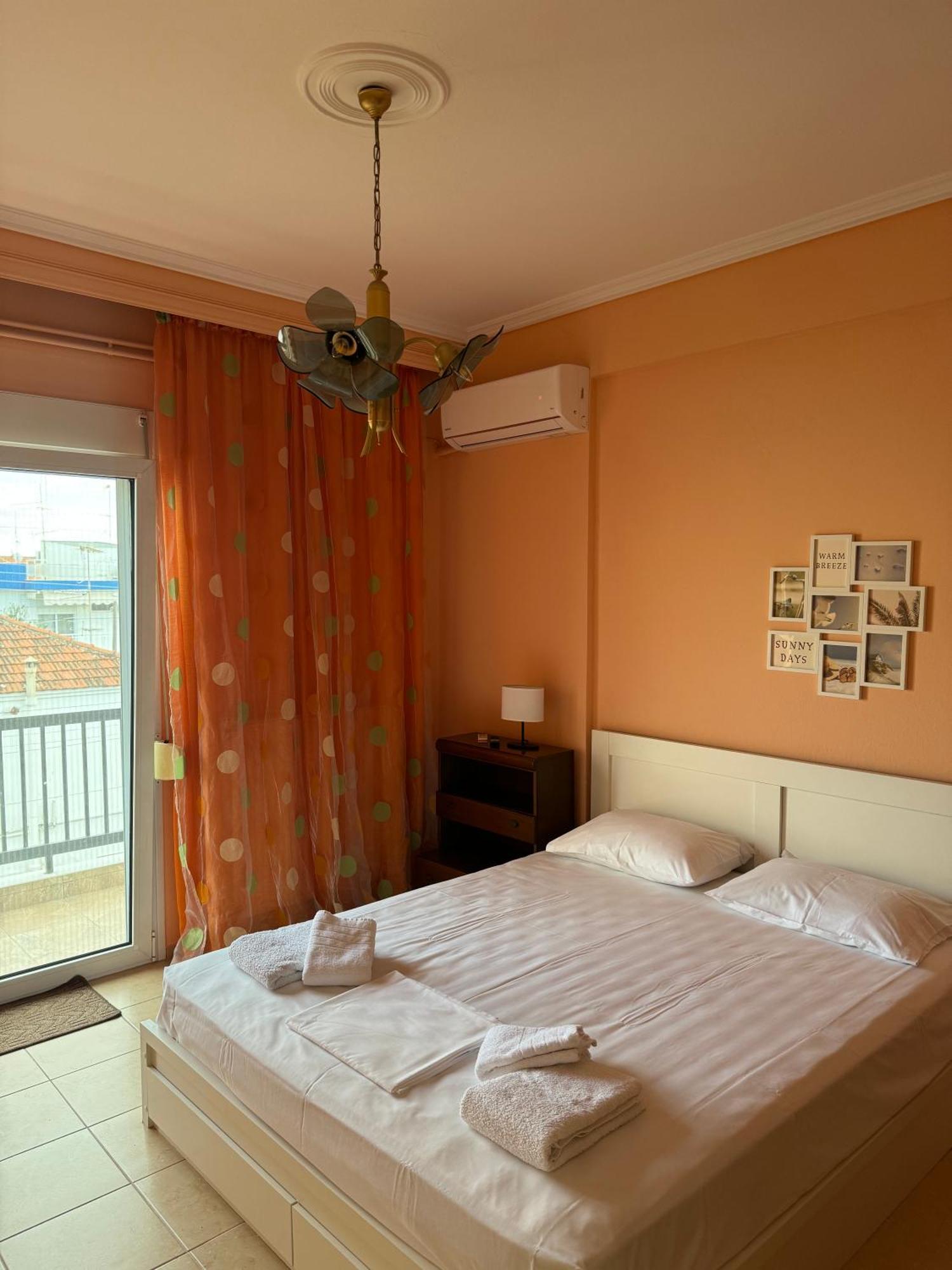 Family Apartment Nea Moudania Exteriér fotografie